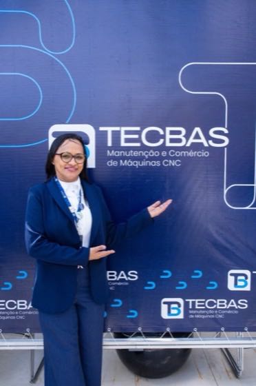 Diretora da Tecbas no painel da empresa