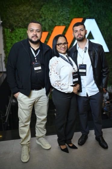 Equipe Tecbas no painel do Grupo Acelerador